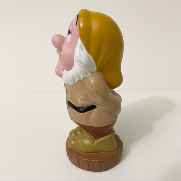 VTG Disney Snow White & Seven Dwarfs Sneezy 5" Rubber/Plastic Figure - Picture 2 of 10